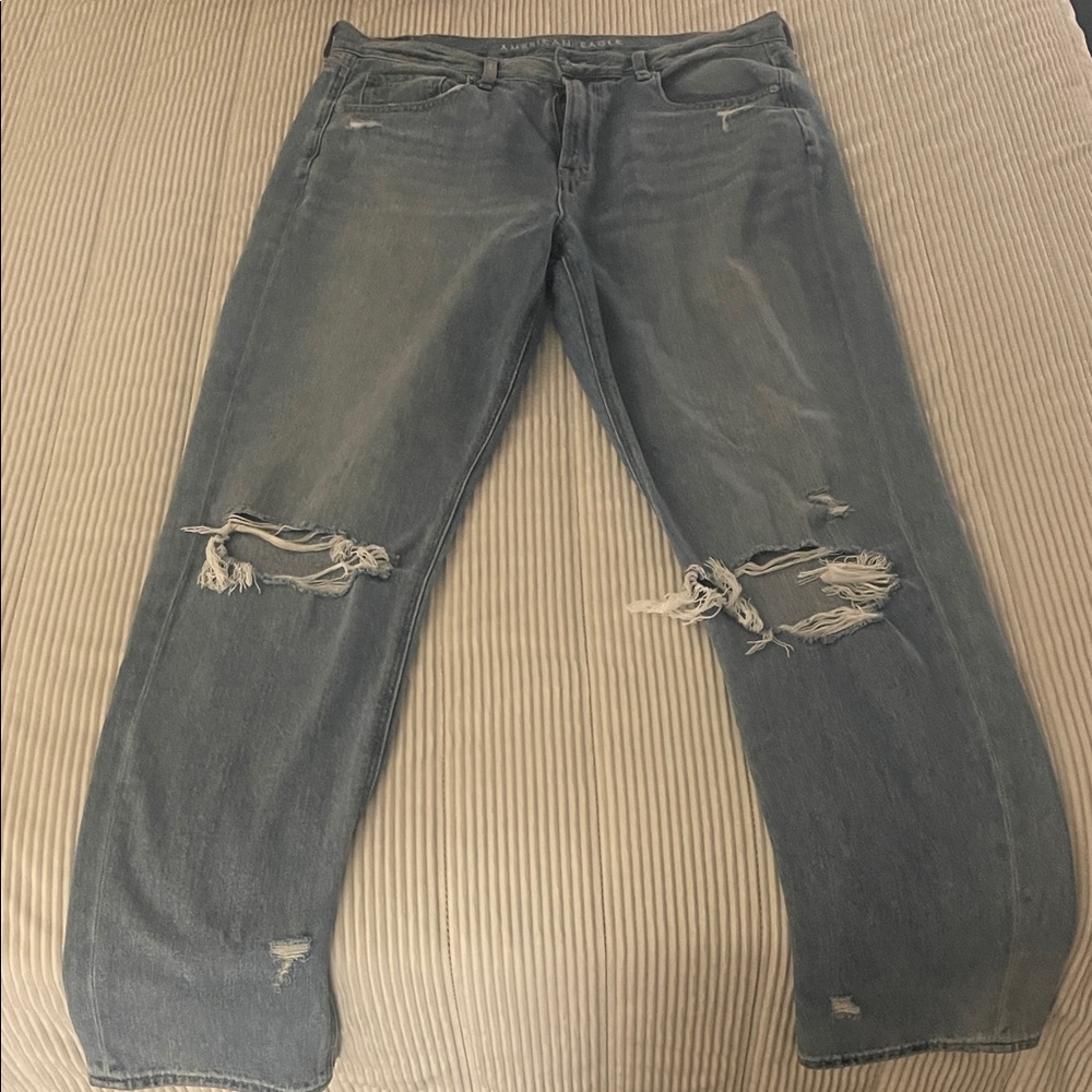 American Eagle Distressed Blue Jeans
